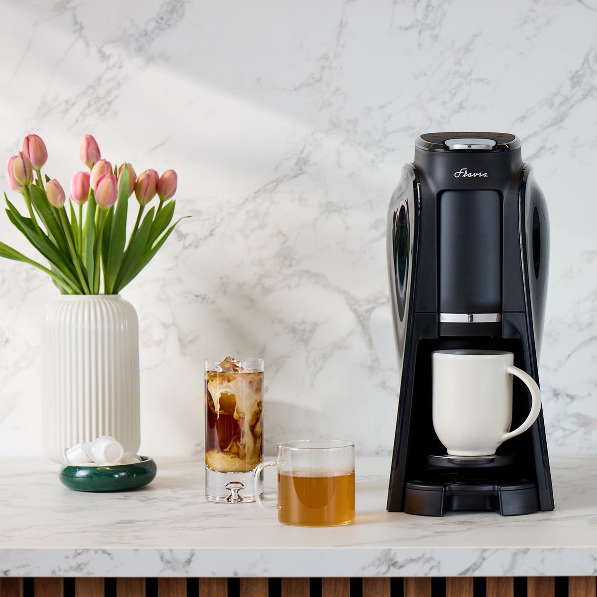 Coffee Machine with Single-Serve Freshpacks, Multiple Brew Sizes, Black J204921